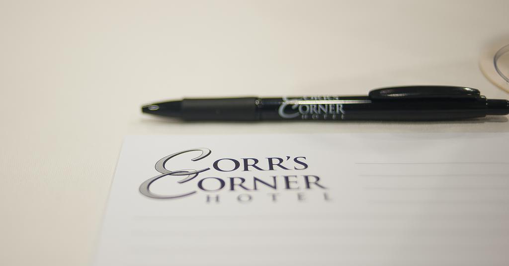 Corr'S Corner Hotel Newtownabbey Εξωτερικό φωτογραφία