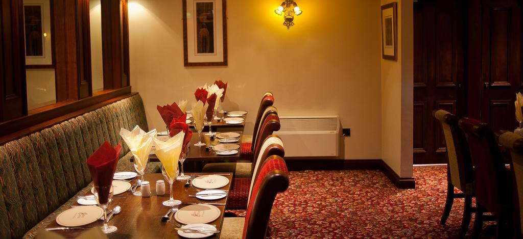 Corr'S Corner Hotel Newtownabbey Εξωτερικό φωτογραφία