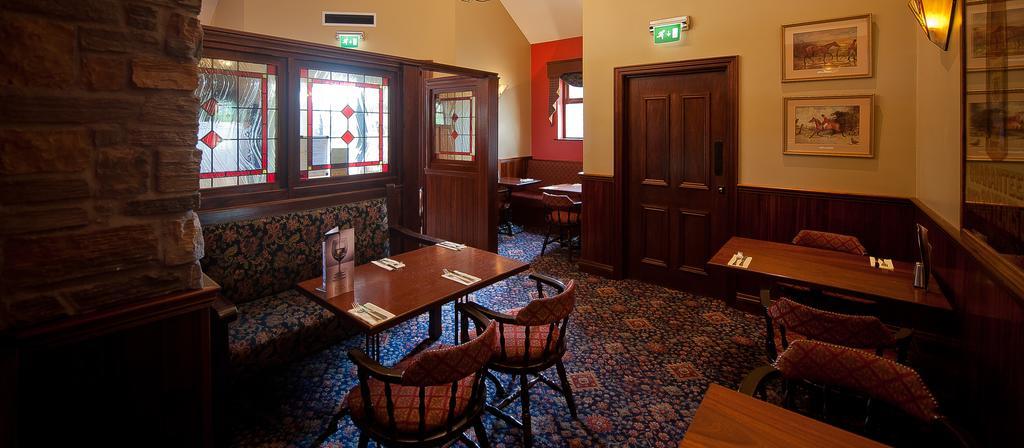 Corr'S Corner Hotel Newtownabbey Εξωτερικό φωτογραφία